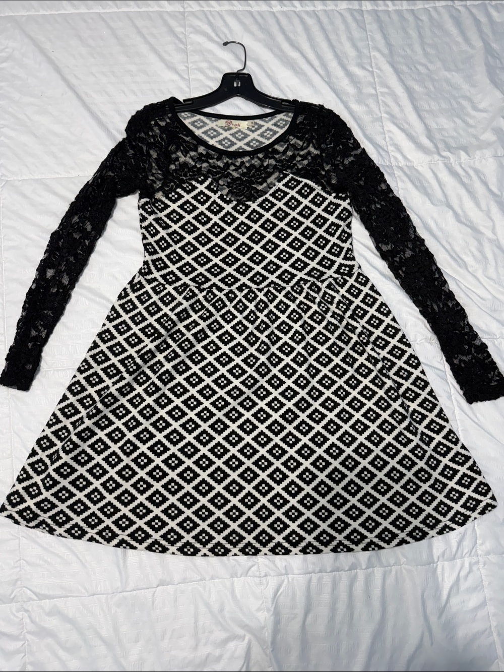 Black & White Lace Yoke Long-Sleeve Fit-and-Flare Dress